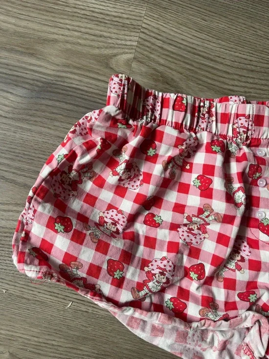 Strawberry Shortcake Gingham Pajama Shorts Sweet Character Lounge Wear Size L - Picture 7 of 15